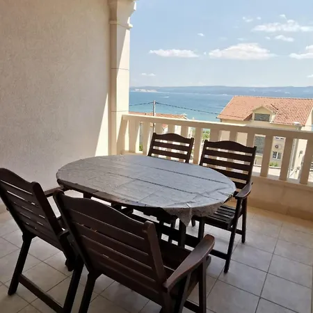 Gilletino Apartment