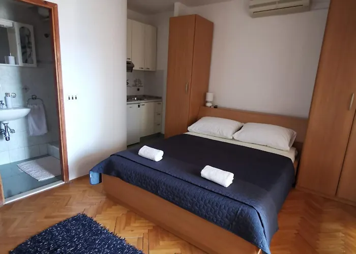 Gilletino * Dugi Rat